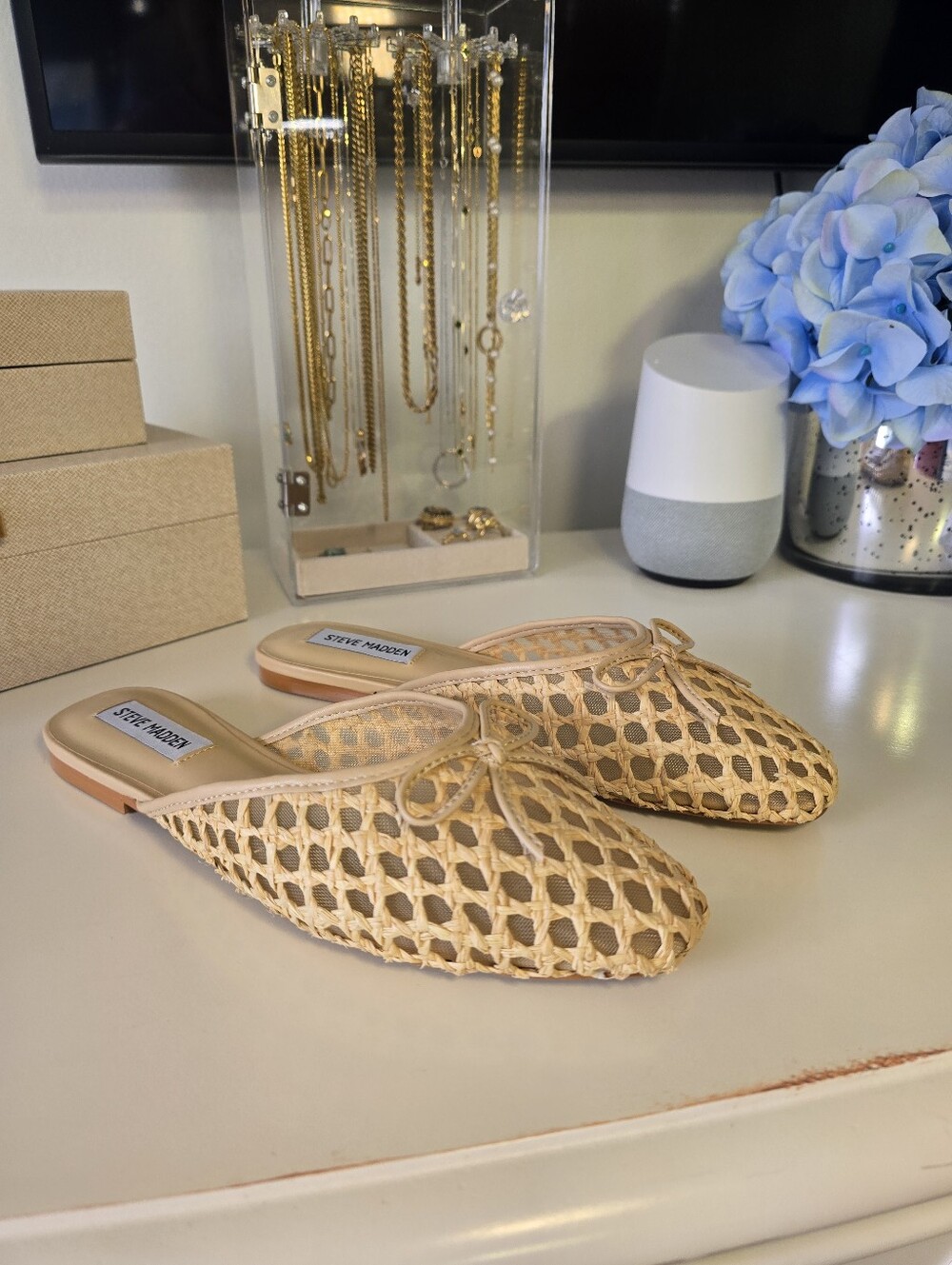 Brand New! Steve Madden Beige Woven Slip-On Flats
